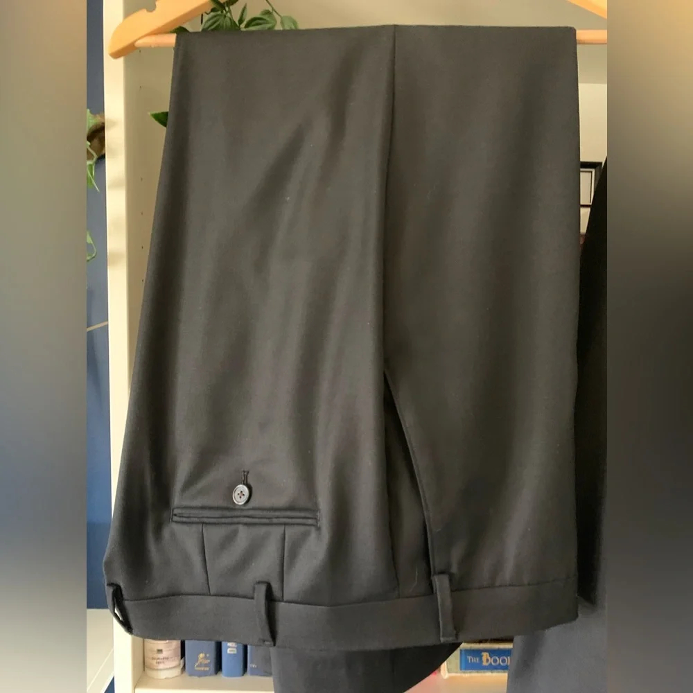 Ralph Lauren Black Suit - Picture 6 of 7